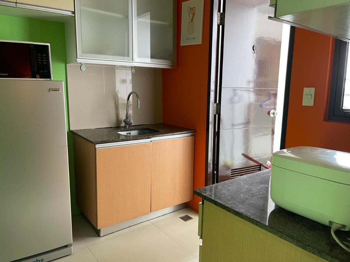 Family Staycation, Greenbelt Hamilton, Isabel'S Makati Rooms Makati City ภายนอก รูปภาพ