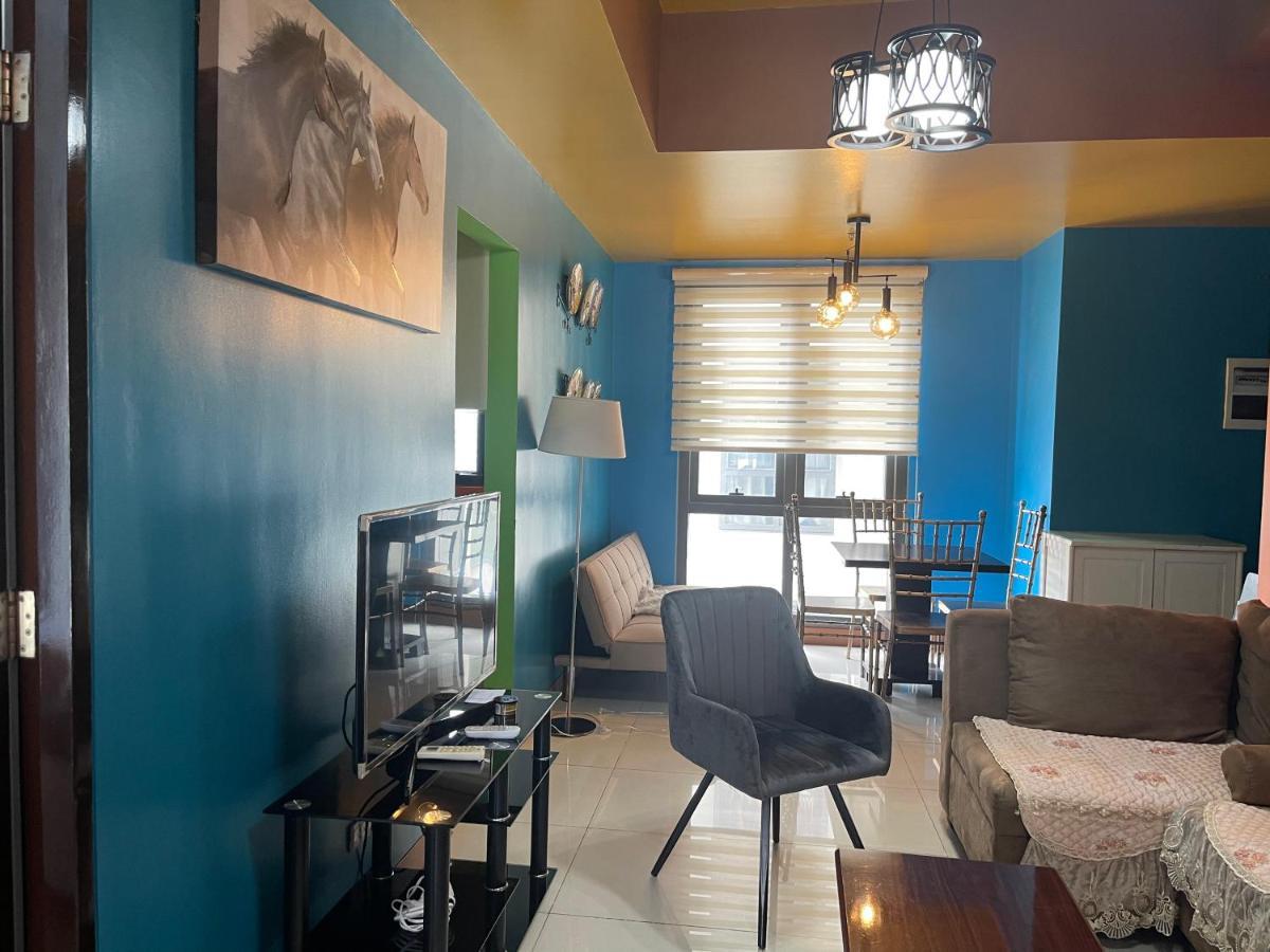 Family Staycation, Greenbelt Hamilton, Isabel'S Makati Rooms Makati City ภายนอก รูปภาพ
