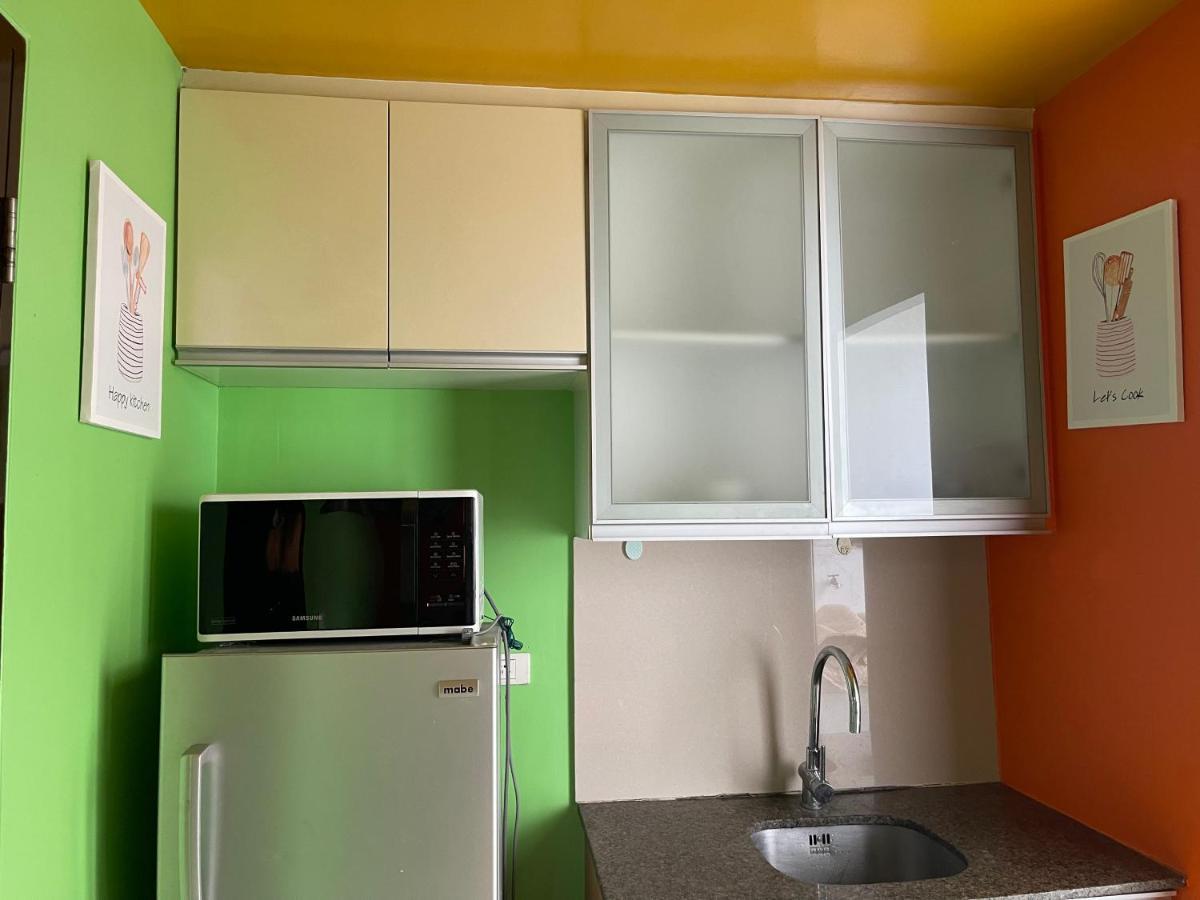 Family Staycation, Greenbelt Hamilton, Isabel'S Makati Rooms Makati City ภายนอก รูปภาพ