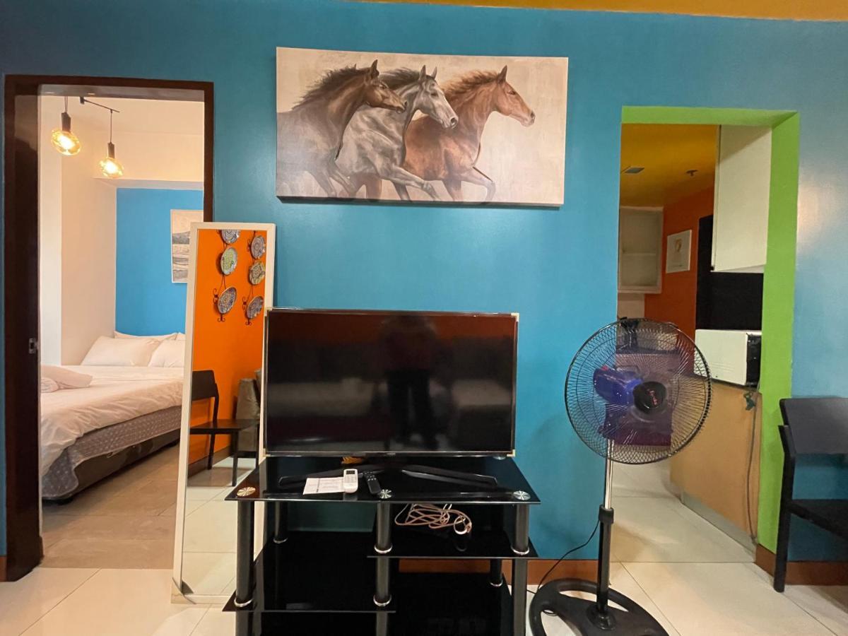 Family Staycation, Greenbelt Hamilton, Isabel'S Makati Rooms Makati City ภายนอก รูปภาพ